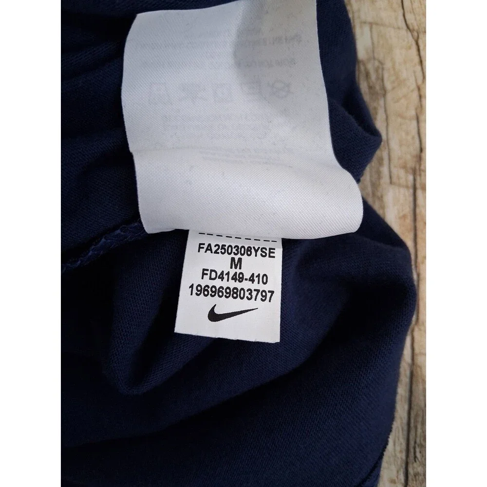 NEW! Women's Nike Sportswear Essential Tee, Navy, Medium